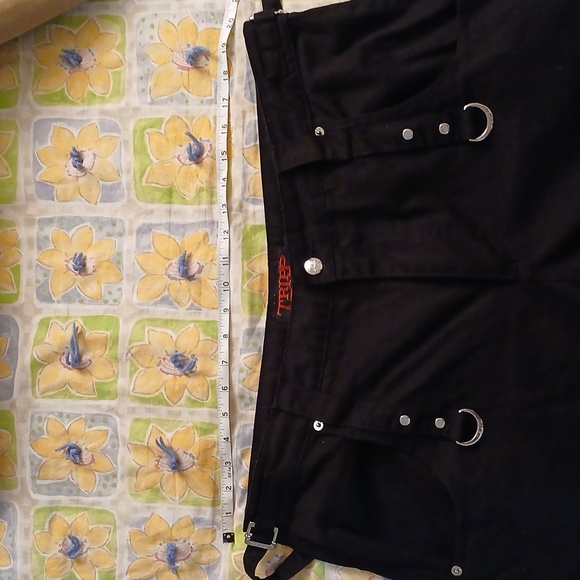 Tripp NYC convertable pants, XL - Picture 10 of 11